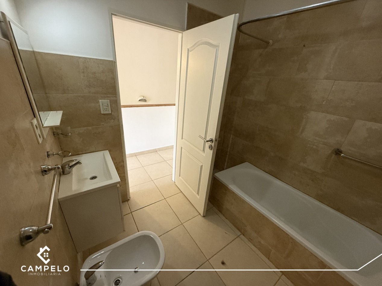 Triplex - Rada Tilly