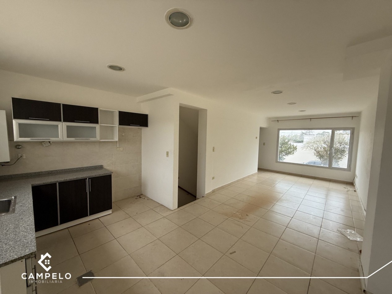 Triplex - Rada Tilly